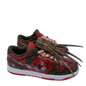 Dunk Low Freddy Krueger Nuovo Incubo